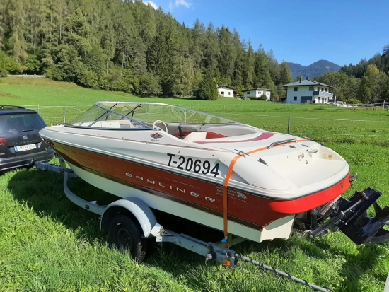Bayliner Capri 185SS usado à venda