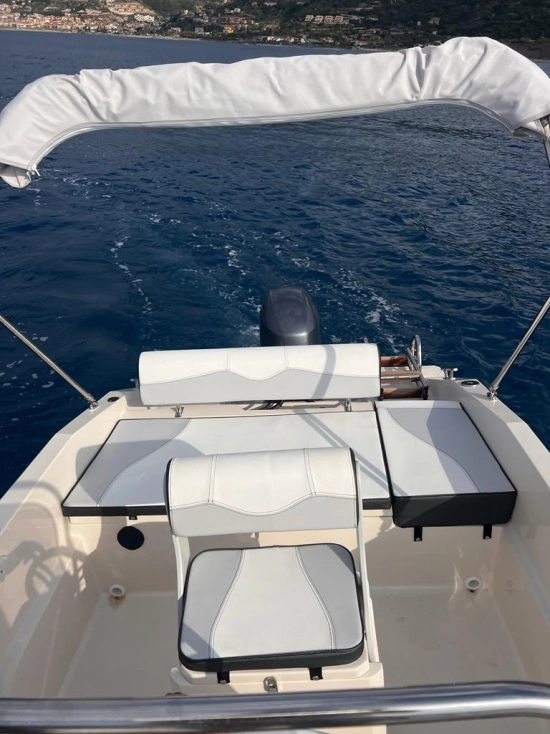 Trimarchi Amuni nuova in vendita