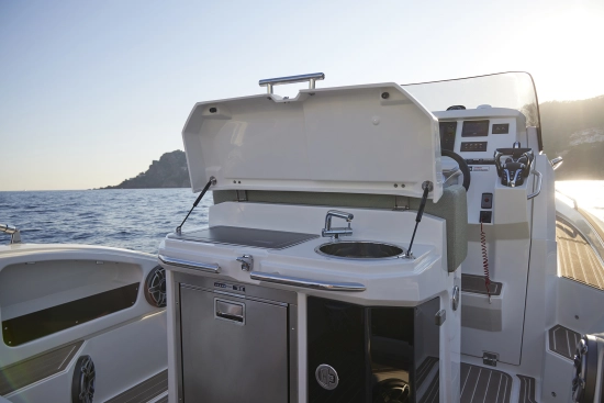 Joker boat Clubman 32 nuova in vendita