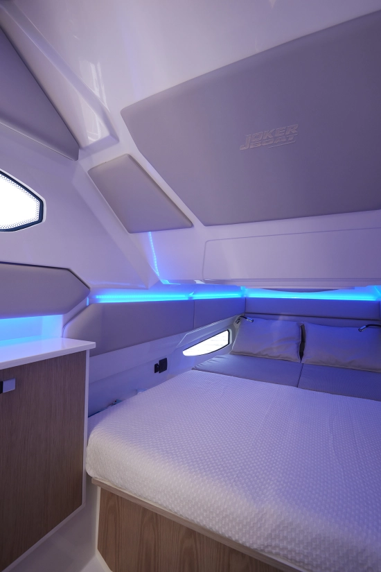 Joker boat Clubman 32 nuova in vendita