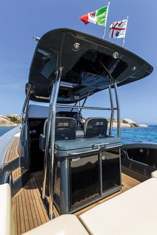 Joker boat Clubman 35 nuova in vendita
