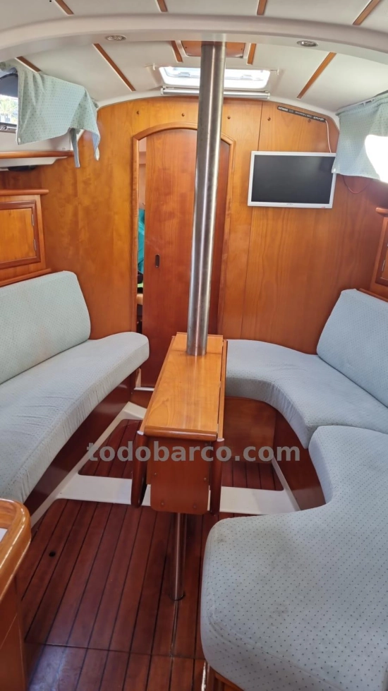 Beneteau Oceanis 331 Clipper usata in vendita