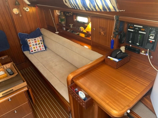 Bavaria Yachts 34 RESTAILING usado à venda