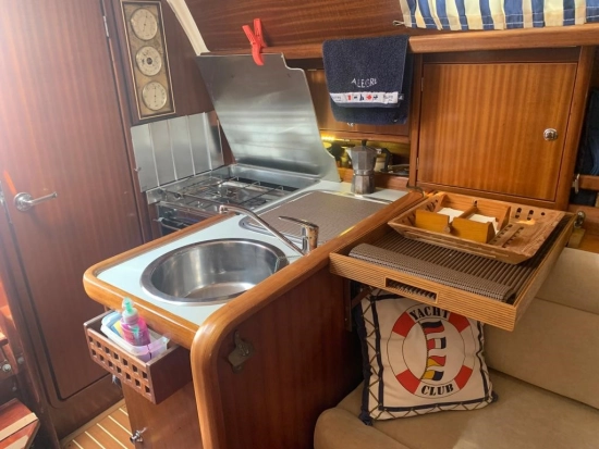 Bavaria Yachts 34 RESTAILING usado à venda