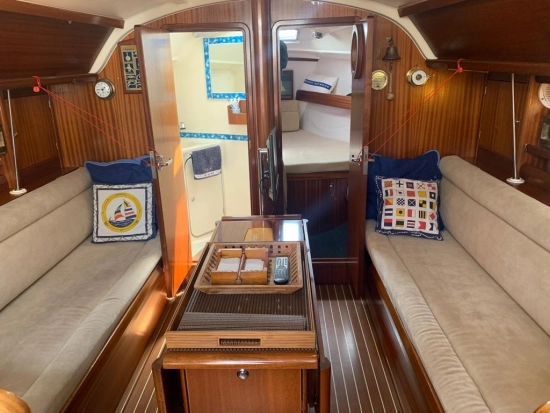 Bavaria Yachts 34 RESTAILING usado à venda