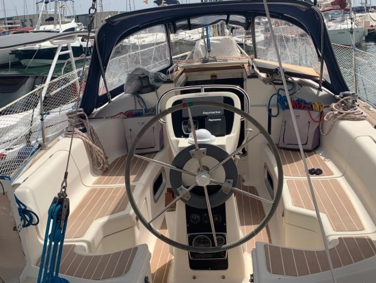 Bavaria Yachts 34 RESTAILING usado à venda