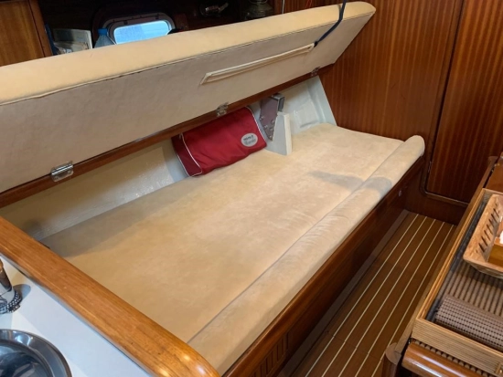 Bavaria Yachts 34 RESTAILING usado à venda