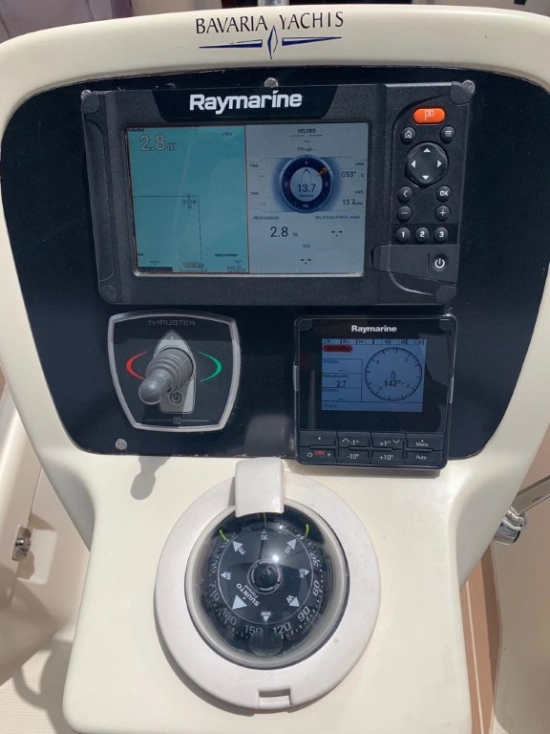 Bavaria Yachts 34 RESTAILING usado à venda