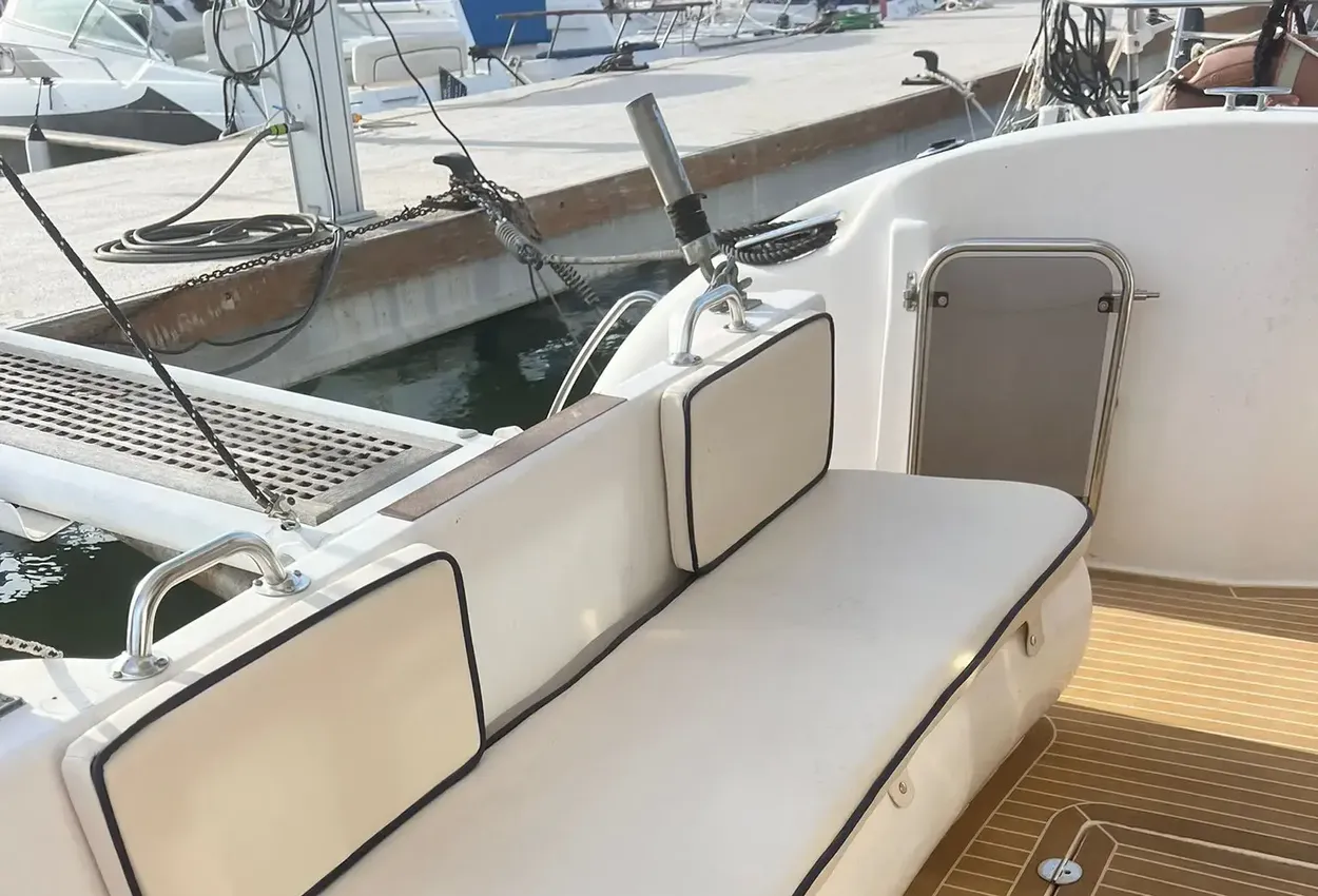 Doqueve Majestic 390 usado à venda