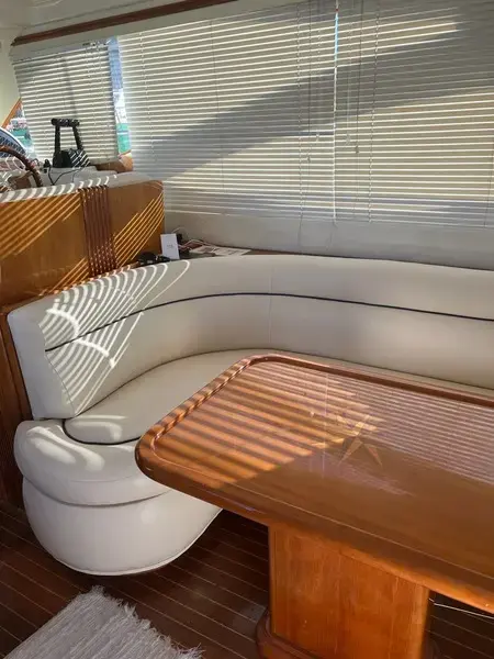 Doqueve Majestic 390 usado à venda