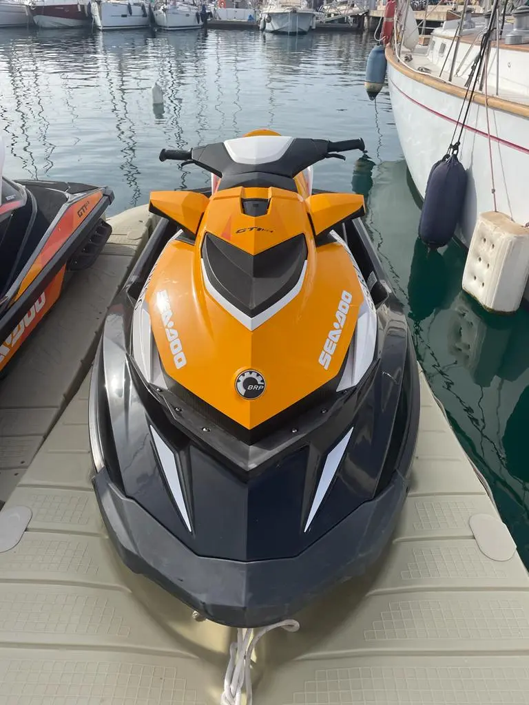 Sea Doo Gti 130 usado à venda