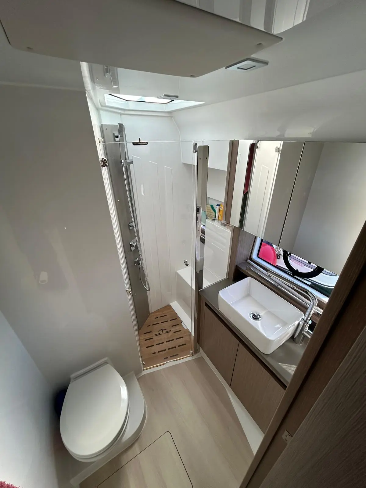 Sealine C390V usata in vendita