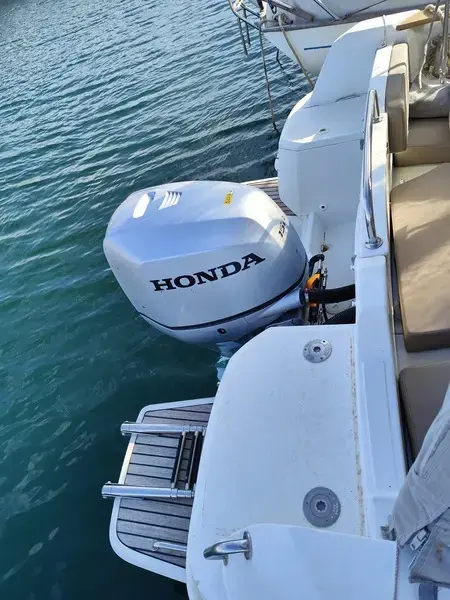 Beneteau Antares 7.80 de segunda mano en venta