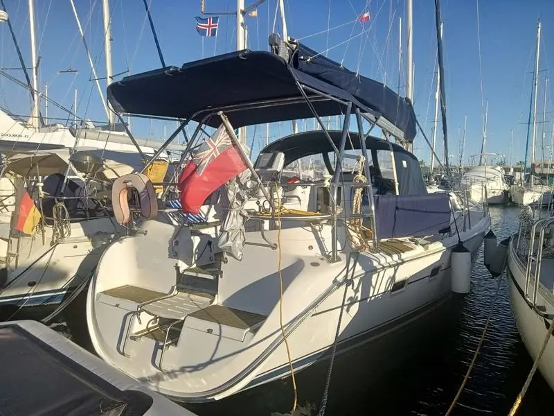 Hunter 44 AC usata in vendita