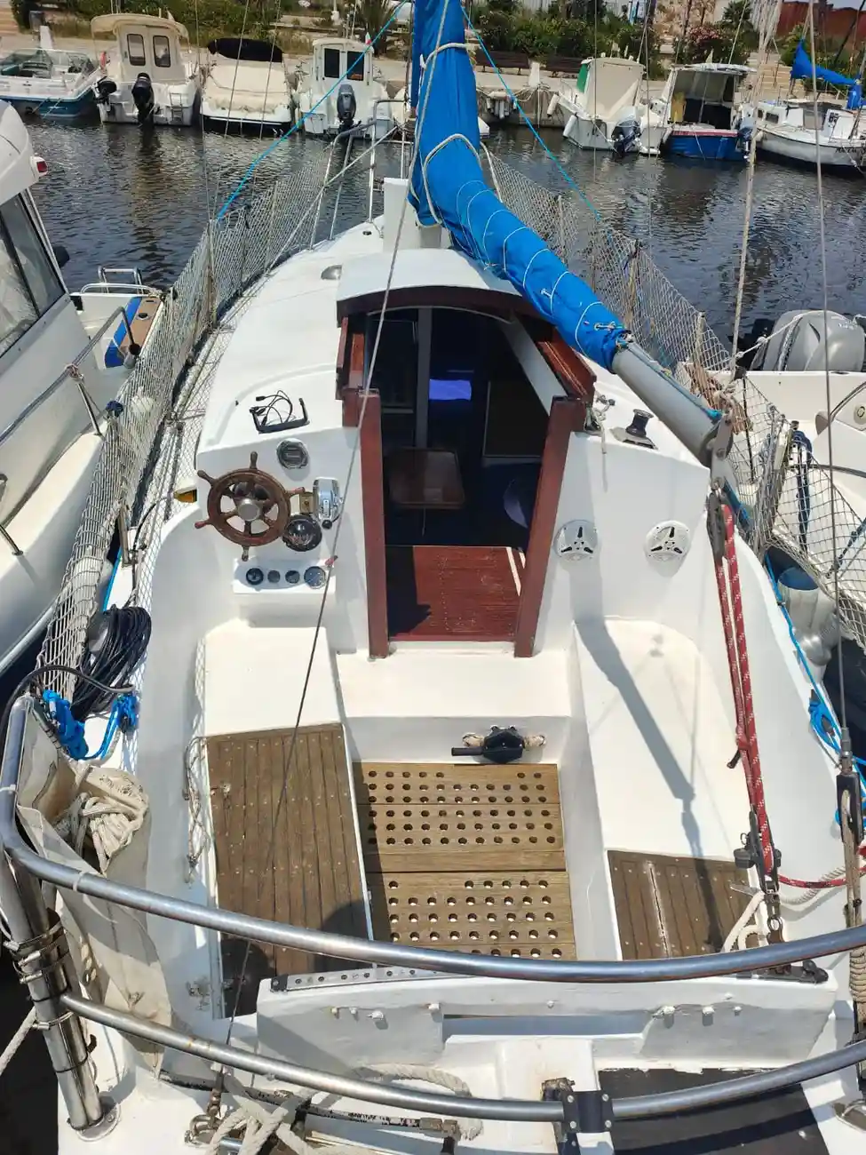 Fibrafort Motorsailer usado à venda