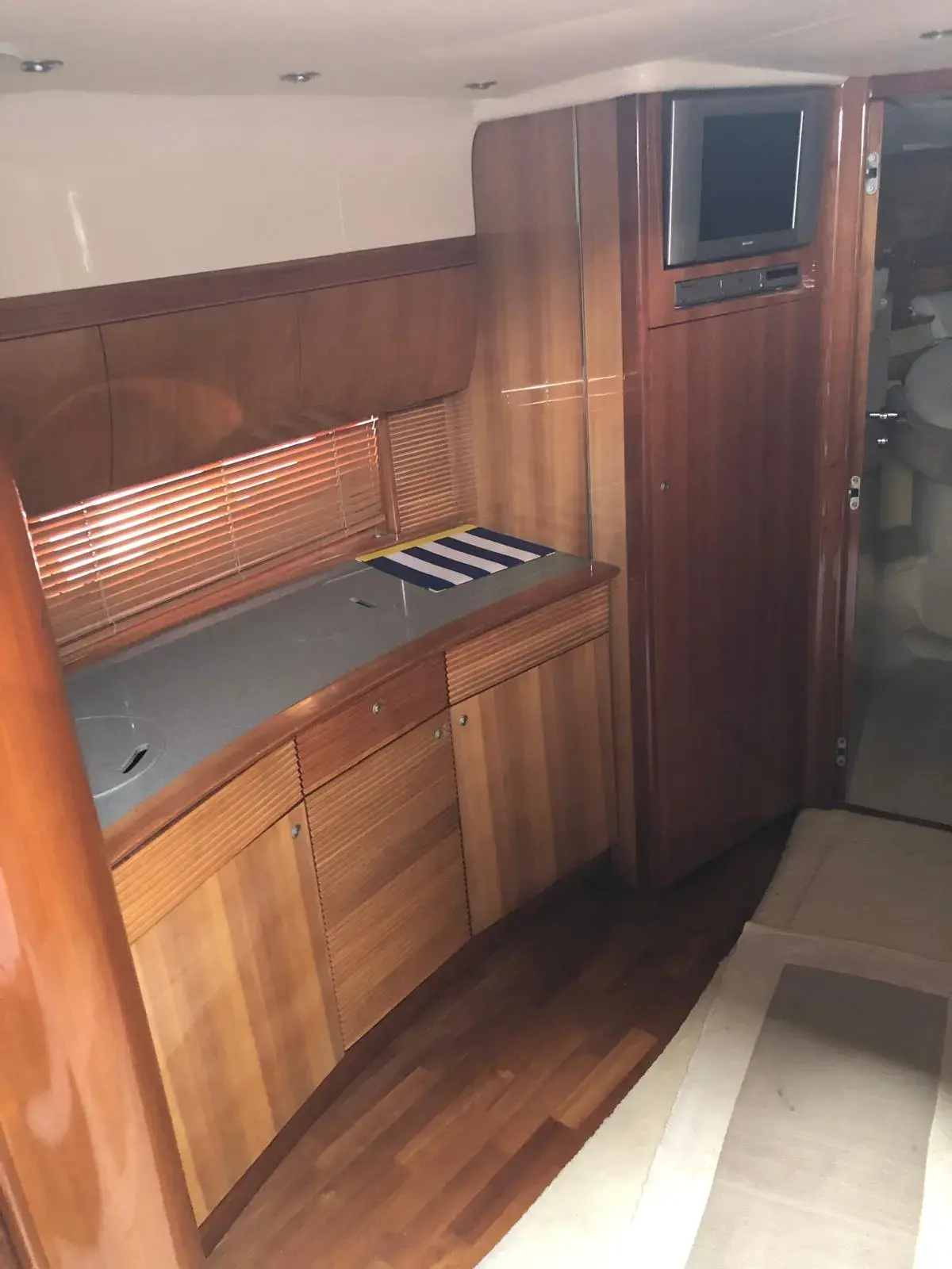 Gobbi Atlantis 42 HT usado à venda