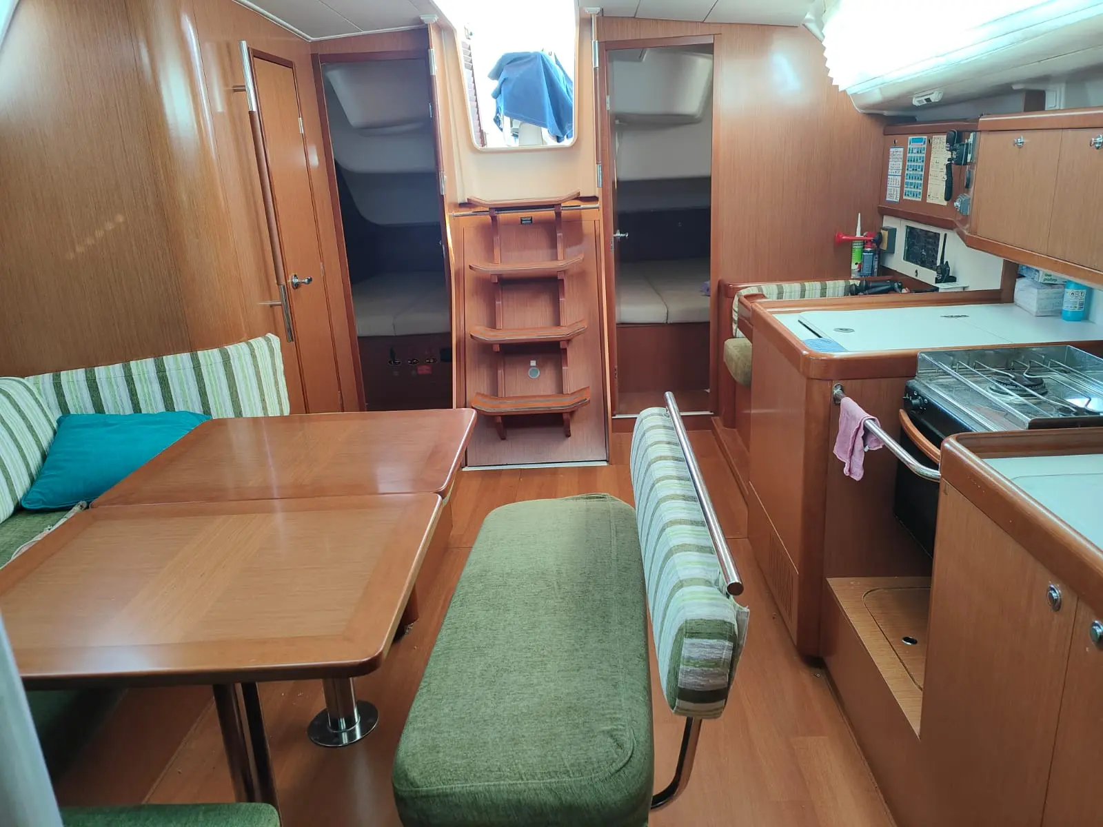 Beneteau Oceanis 43 de segunda mano en venta