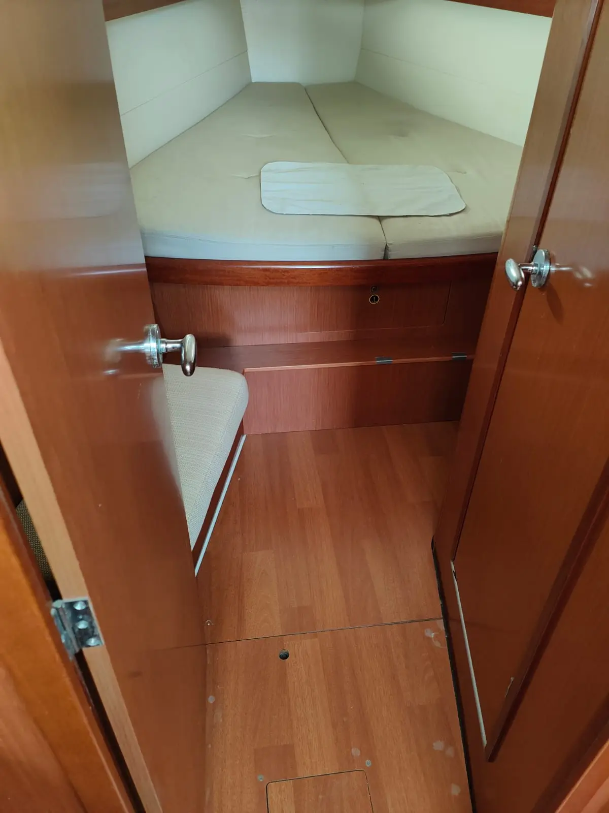 Beneteau Oceanis 43 de segunda mano en venta