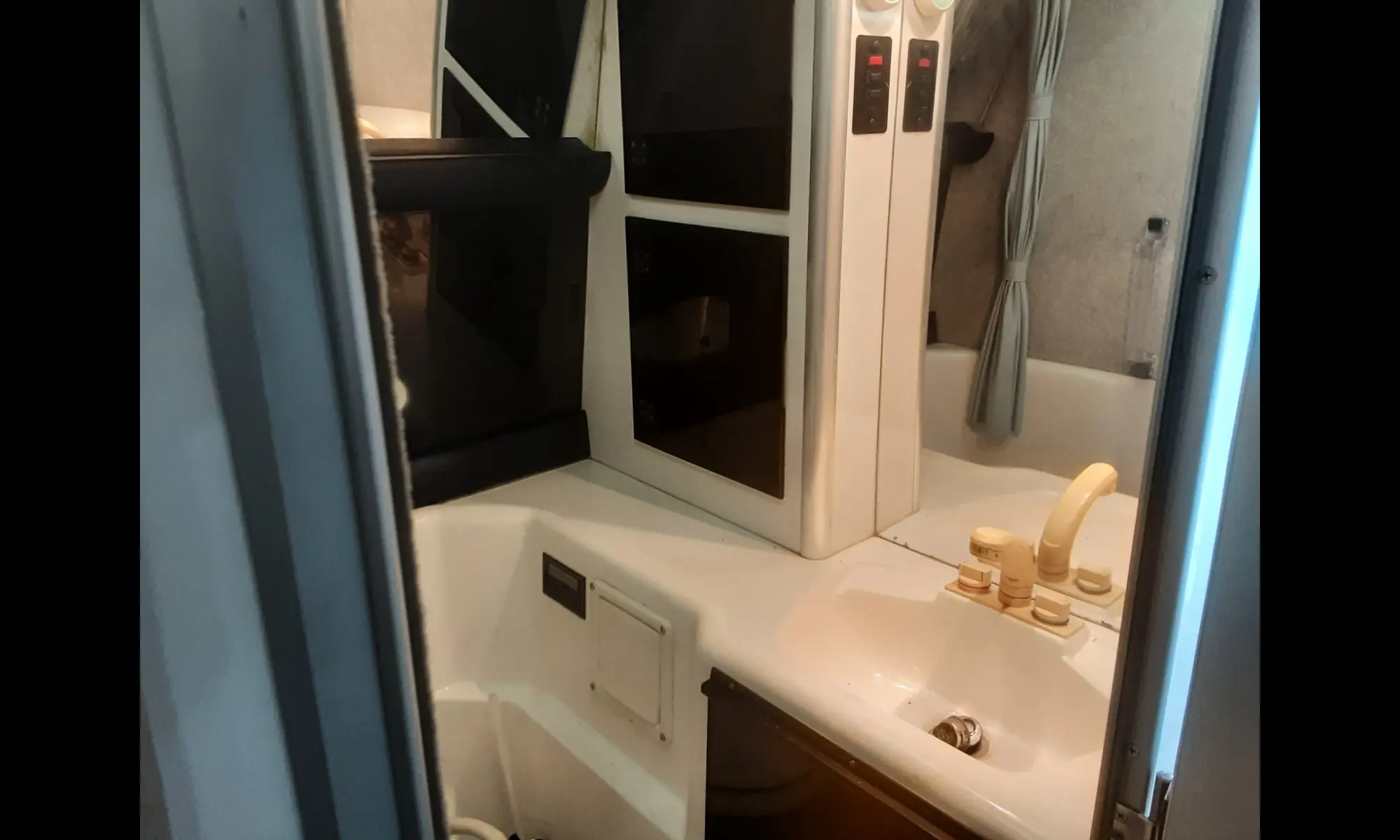 Bayliner 3255 usata in vendita