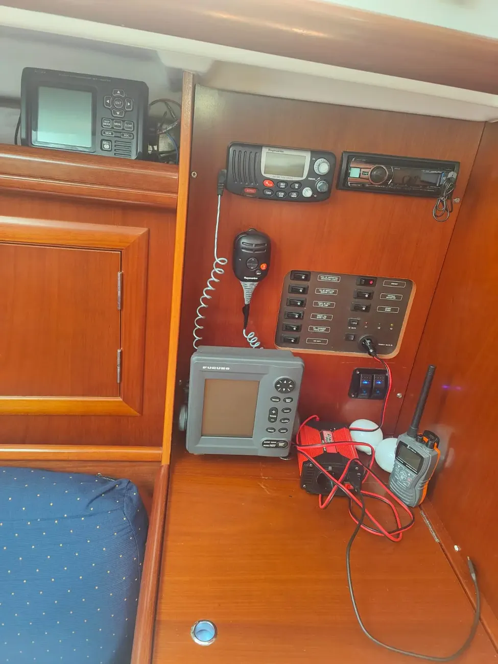 Beneteau Oceanis Clipper 323 de segunda mano en venta