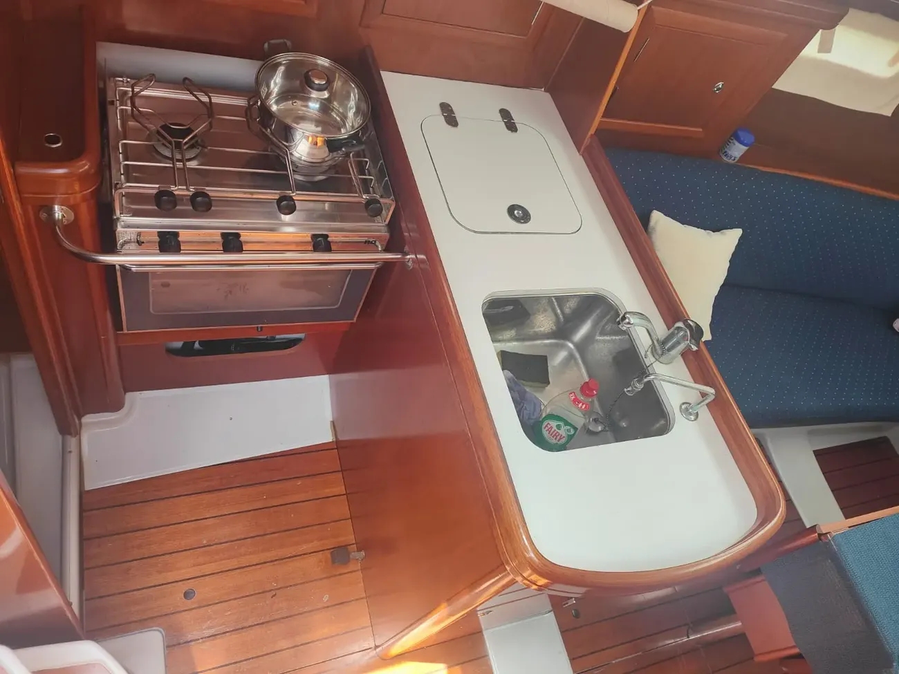 Beneteau Oceanis Clipper 323 de segunda mano en venta