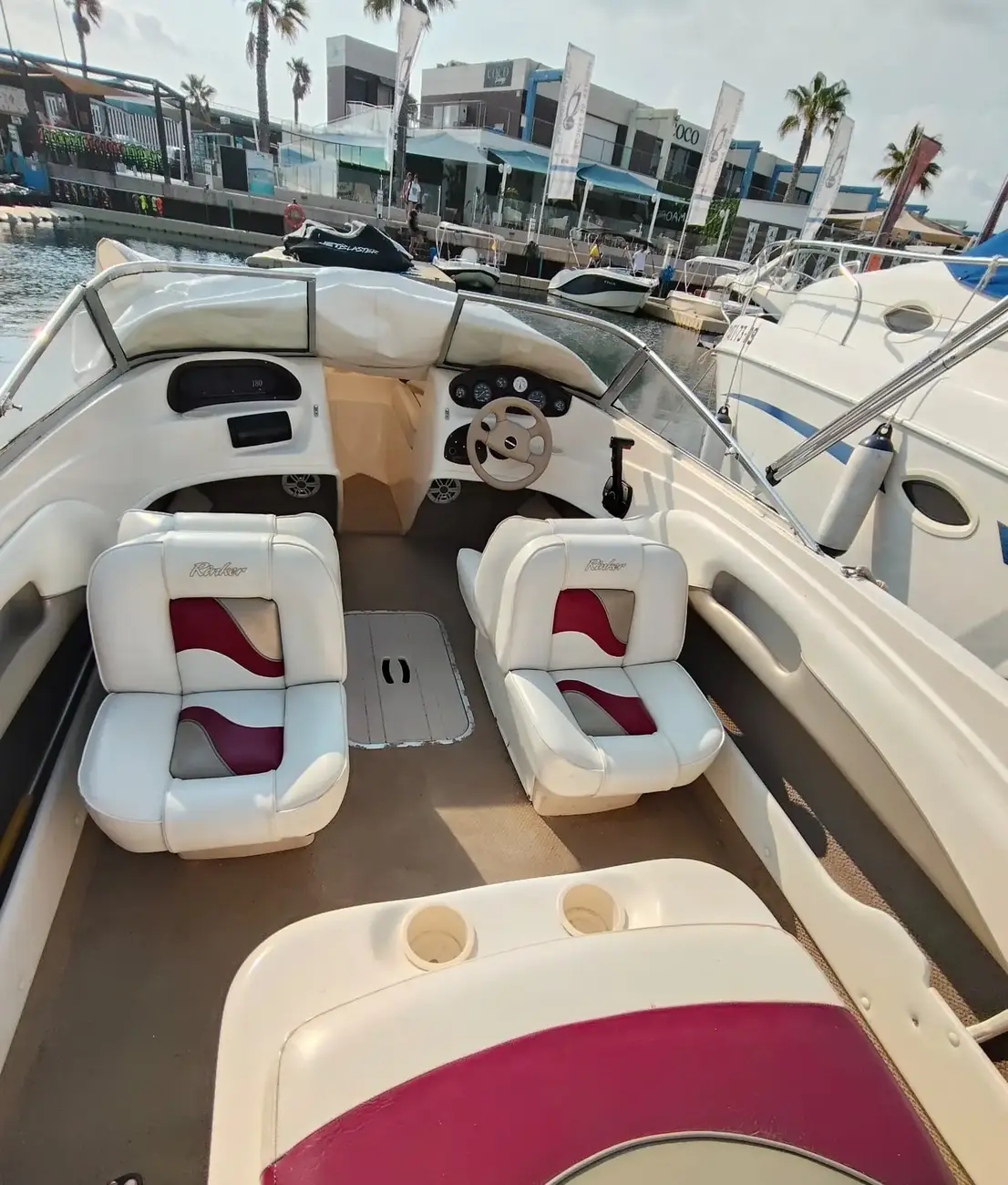 Rinker 180 Bowrider de segunda mano en venta