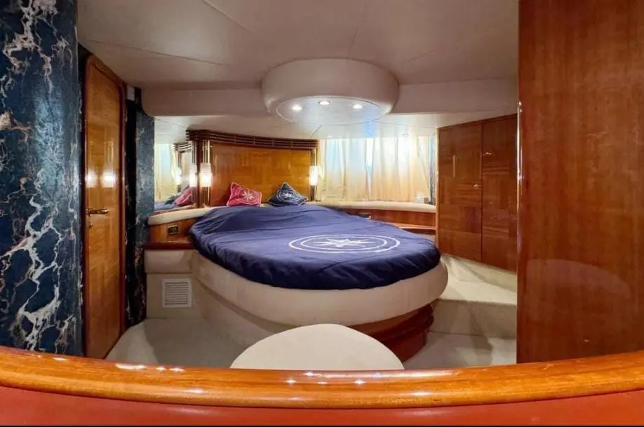 Azimut 55 usado à venda