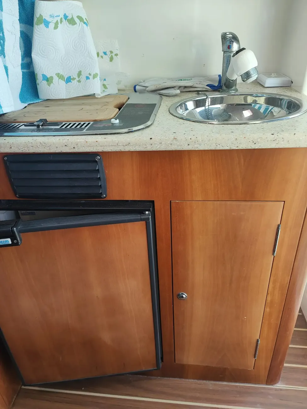 Rodman R 810 usado à venda