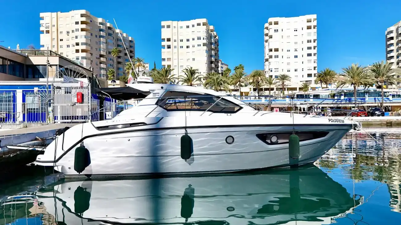 Azimut Atlantis 34 usata in vendita