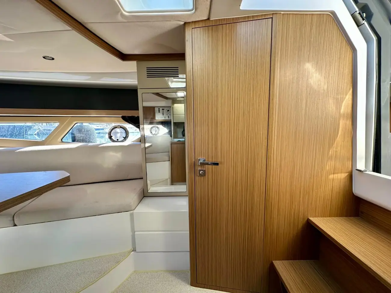 Azimut Atlantis 34 usata in vendita