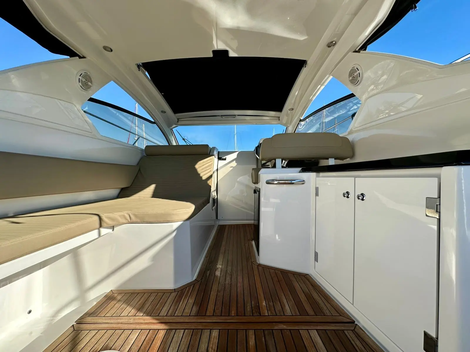 Azimut Atlantis 34 usata in vendita