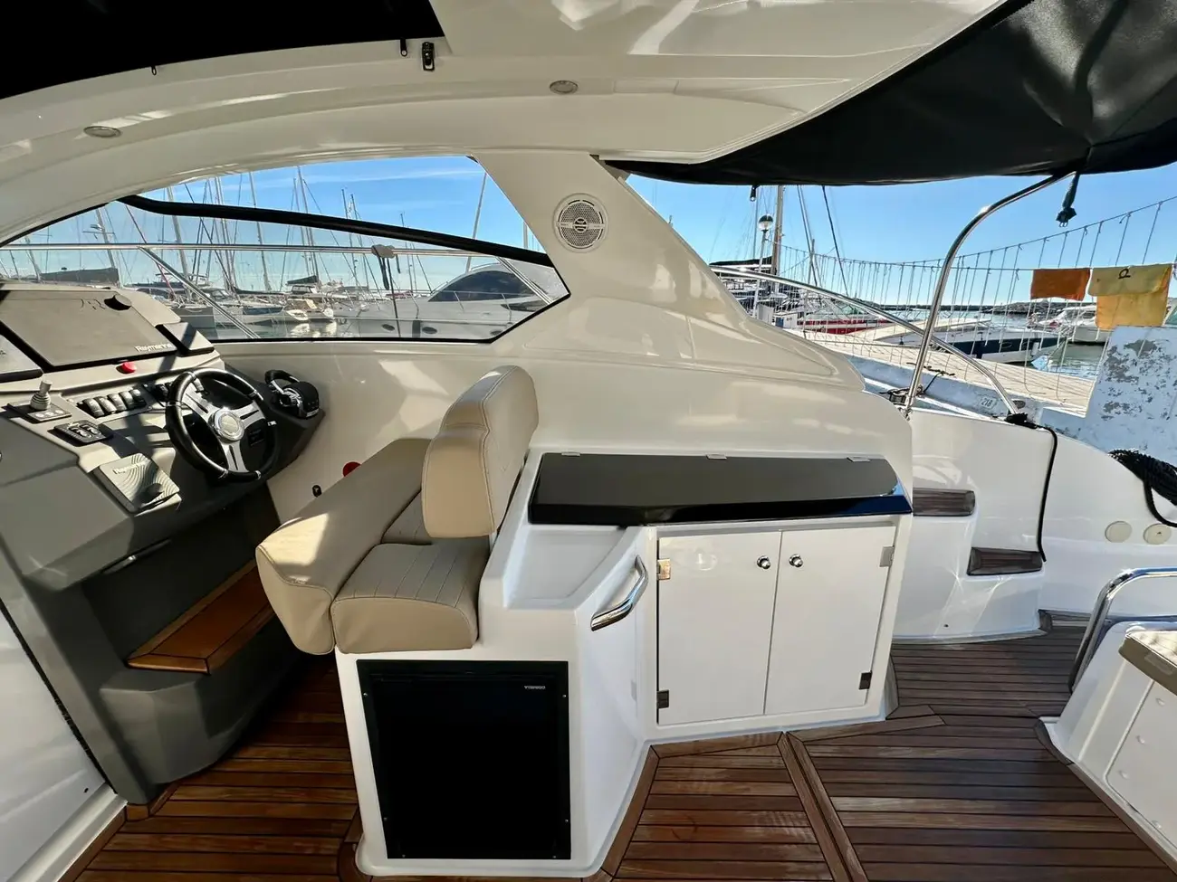 Azimut Atlantis 34 usata in vendita