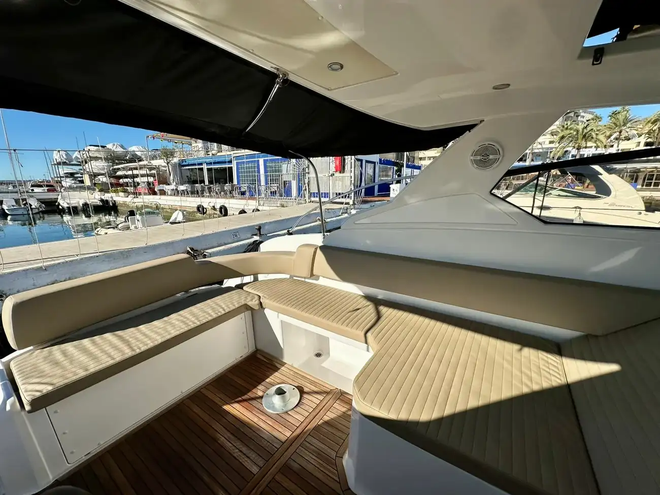 Azimut Atlantis 34 usata in vendita