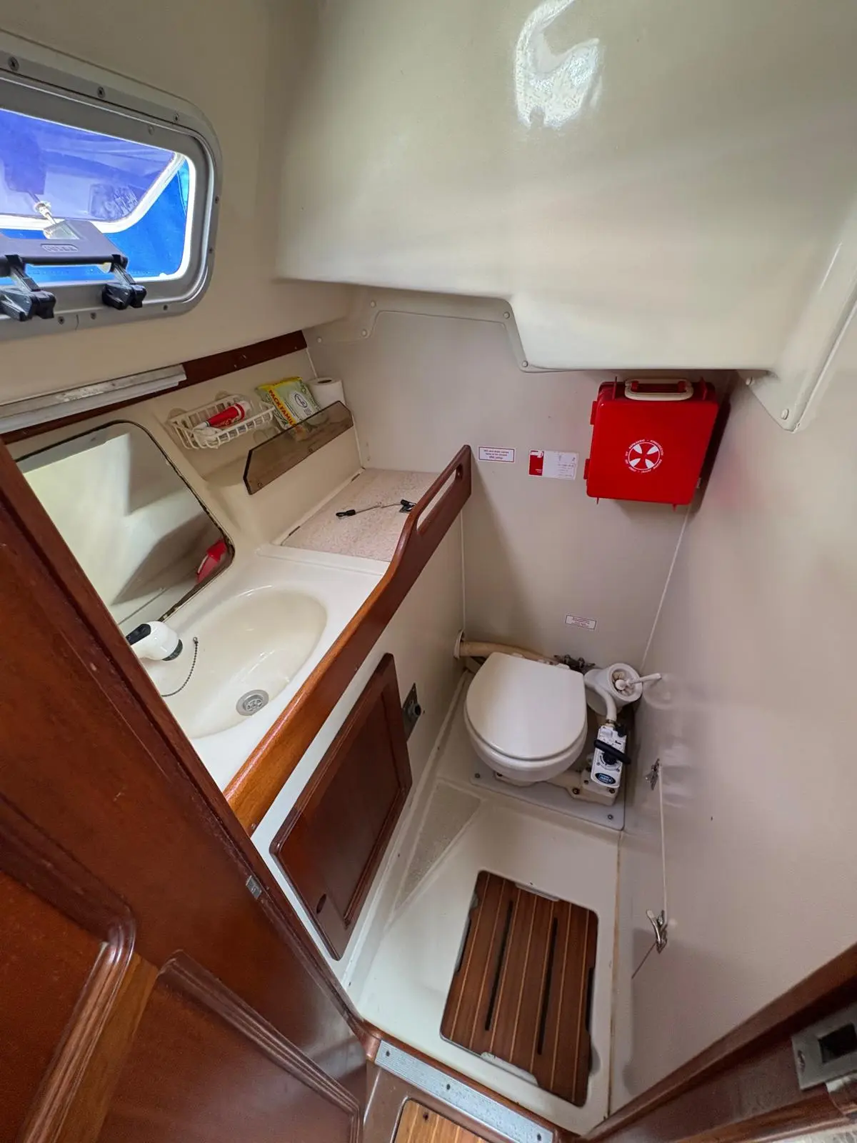 Bavaria Yachts 320 SL usado à venda