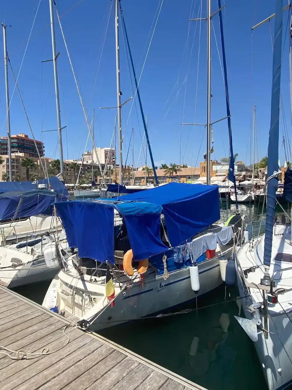 Bavaria Yachts 320 SL usado à venda