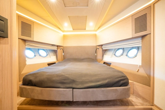 Monte Carlo Yachts 5 usata in vendita