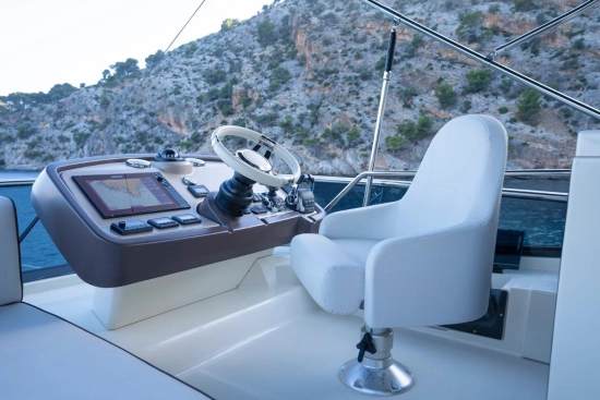 Monte Carlo Yachts 5 usata in vendita