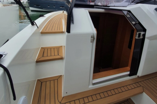 De Antonio D34 Cruiser usado à venda