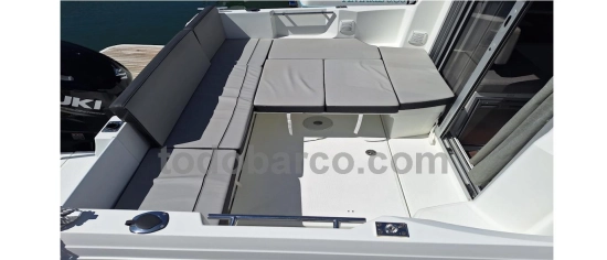 Jeanneau Merry Fisher 795 usado à venda