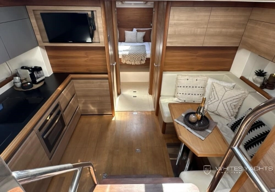 Sealine SC 42i usado à venda
