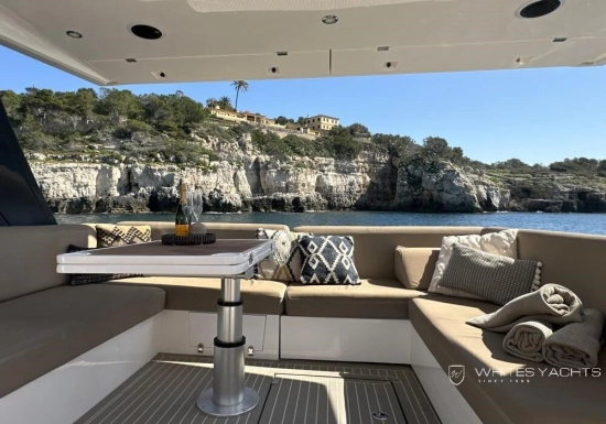 Sealine SC 42i usado à venda