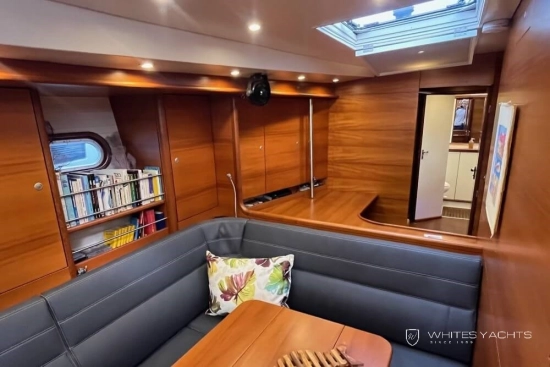 Custom B60 Pilothouse usado à venda