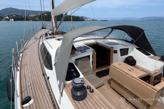 Custom B60 Pilothouse usado à venda