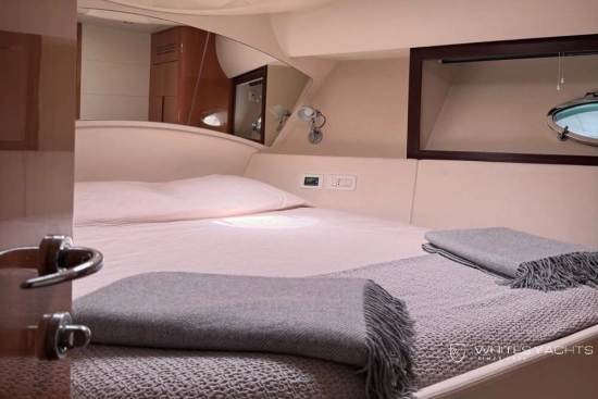 Pershing 56 usata in vendita