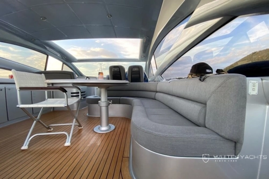 Pershing 56 usata in vendita