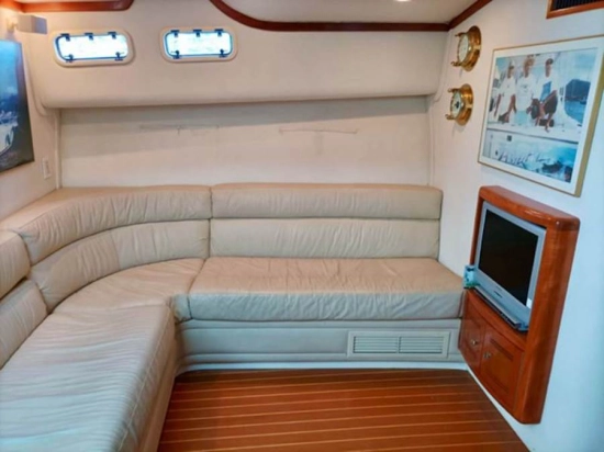 Cabo Yachts 45 Express usado à venda