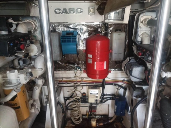 Cabo Yachts 45 Express usado à venda