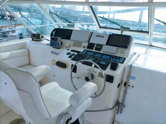 Cabo Yachts 45 Express usado à venda