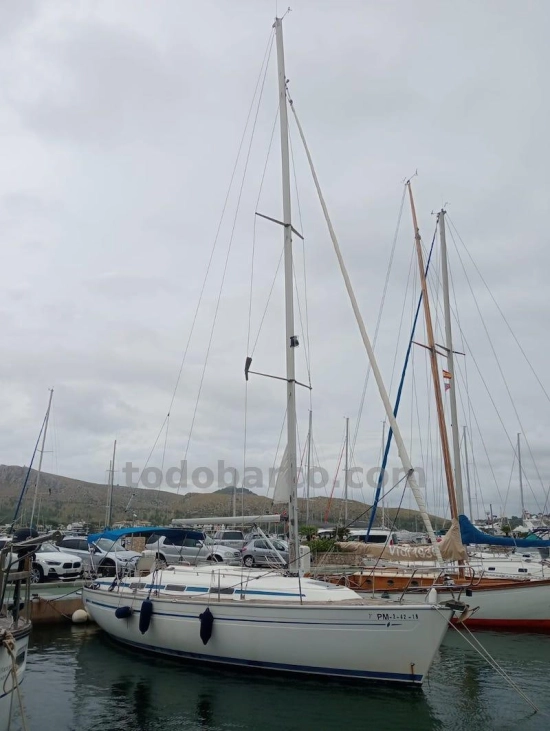 Bavaria Yachts 37 usado à venda