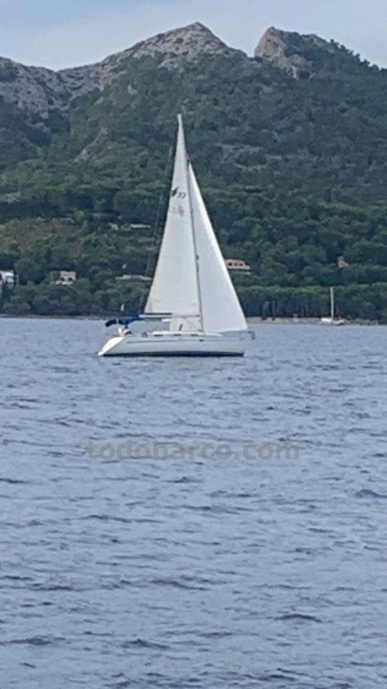 Bavaria Yachts 37 usado à venda